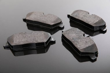 Modern güvenli araba fren pedleri şık arka planda