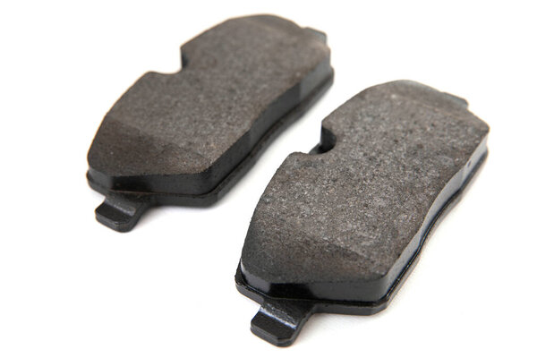 тормозные колодки крупным планом, фотография на глубине поля