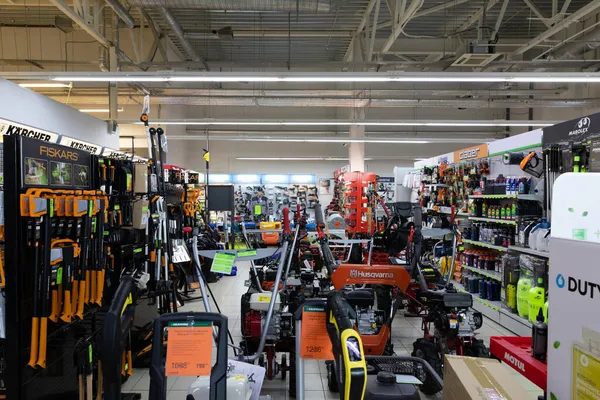 Minsk, Belarus - OCTOBER 27, 2021: garden equipment shop and mini-tractors — 스톡 사진