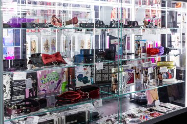 Minsk, Belarus - 20 Aralık 2021: Mastürbasyon dükkanı