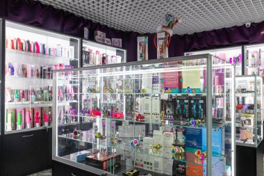 Minsk, Belarus - 20 Aralık 2021: yatak oyun dükkanı