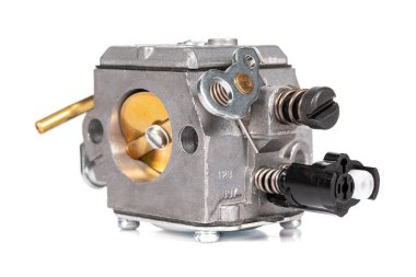 Elektrikli testere karbüratörü beyaz izole arkaplanı kapat