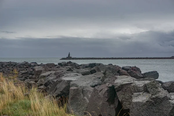Njardvik Iceland Каменная Скульптура Тролля Охраняет Вход Залив Faxafloi Полуострове — стоковое фото