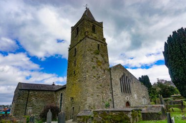 Kinsale, Co. Cork, Ireland: St. Multose Church, built in 1190 by the Normans, replacing an earlier church of the 6th century. St. Multose is the patron saint of Kinsale.