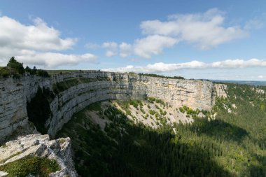 İsviçre Alplerinde Güzel Yürüyüş Patikası, İsviçre.