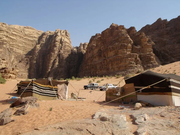 Désert Wadi Rum Jordanie Août 2010 Tentes Bédouines Dans Désert — Photo