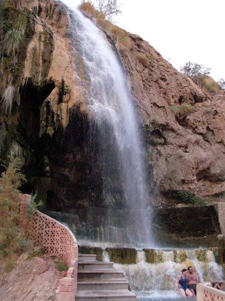 Hammamat Hot Springs Jordanië Augustus 2010 Een Toeristisch Koppel Geniet — Stockfoto