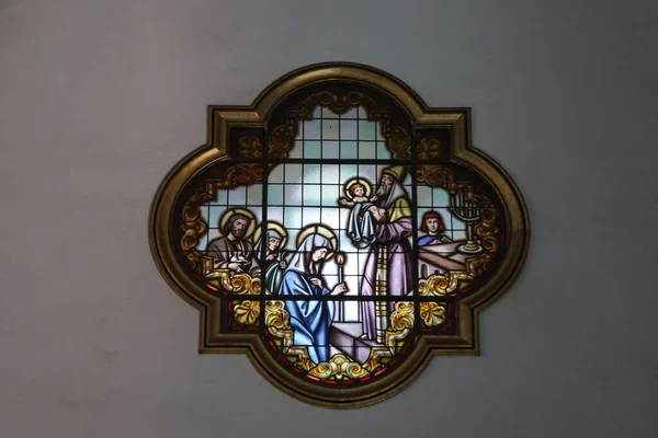 加那利群岛坎德拉利亚 特内里费 2022年3月8日 西班牙加那利群岛 在特内里费坎德拉利亚大教堂的带圣像的玻璃窗 西班牙 — 图库照片