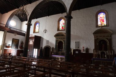 Guimar, Tenerife, Kanarya Adaları, İspanya, 8 Mart 2022: Guimar, Tenerife 'deki Sant Peter kilisesinin iç manzarası. İspanya