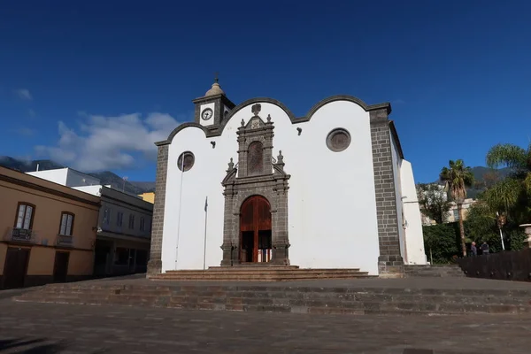 2022年3月8日 西班牙加那利群岛的吉马尔 特内里费 特内里费吉马尔圣彼得教堂的立面和大门 西班牙 — 图库照片