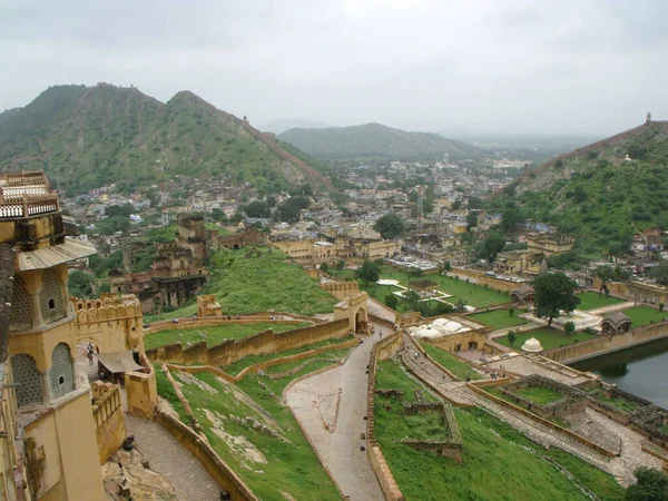 Amber Fort Jaipur Rajasthan India August 2011 View City Mountains — 图库照片