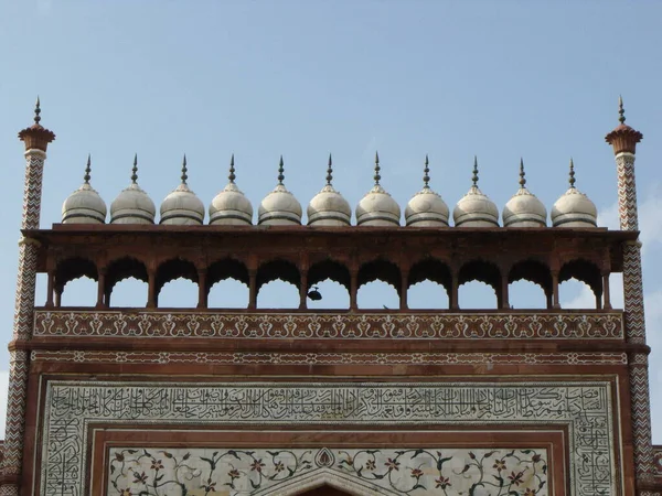 Taj Mahal Agra Indie Srpna 2011 Dóm Dekorace Arabskými Písmeny — Stock fotografie