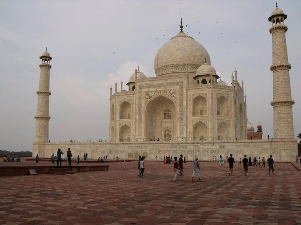 Taj Mahal Agra Ινδία Αυγούστου 2011 Πλευρική Άποψη Του Λευκού — Φωτογραφία Αρχείου