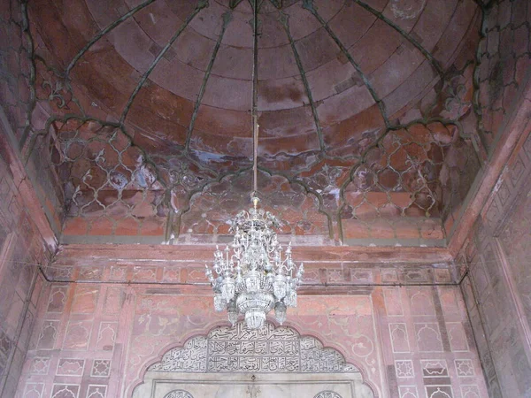 Jama Masjid Mosque New Delhi India August 2011 Lamp Ceiling — 스톡 사진