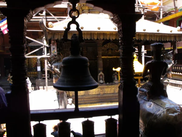 Patan Kathmandu Nepal August 2011 Bell Central Square Hiranya Varna — Fotografia de Stock