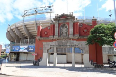 Santa Cruz de Tenerife, İspanya, 21 Eylül 2022 Heliodoro Rodriguez Lopez Stadyumu 'nun ana girişi. Santa Cruz de Tenerife, İspanya