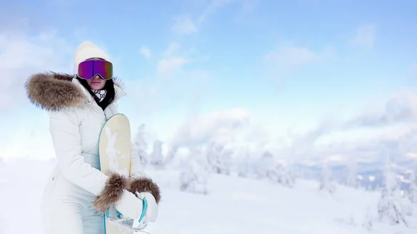 Invierno Ocio Deporte Concepto Personas Niña Snowboarder Disfruta Estación Esquí —  Fotos de Stock
