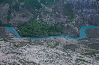Dağlar Dubki kanyonda Dağıstan.
