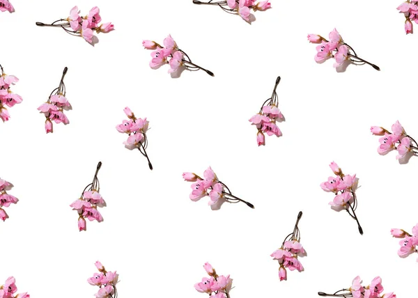 Μοτίβο Από Μικρά Ανοιχτά Ροζ Κλαδιά Λουλουδιών Μήλου Λευκό Φόντο — Φωτογραφία Αρχείου