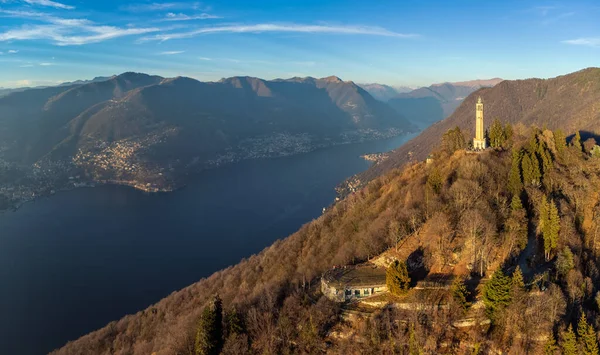 Vue Aérienne Phare Sur Lac Côme Avec Lumière Coucher Soleil — Photo