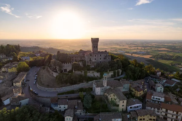 Luftaufnahme Der Burg Von Cigognola Weinberge Und Landschaft Hintergrund Oltrepo — Stockfoto