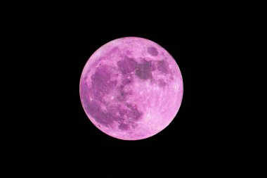 Eclipse. Pink Moon. Pink full moon. Super full Moon. Luna rosa. Super walf moon. Super full moon with dark background. Madrid, Spain, Europe. Horizontal Photography. 25. January. 2024. Moon. Supermoon. Sulfur. Conjunction. Venus. Saturn. Jupiter