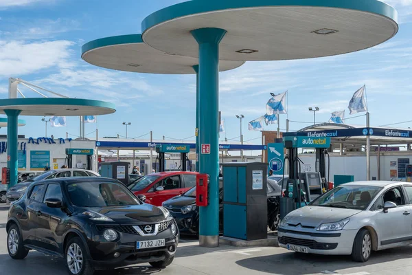 Palma Mallorca Spain December 2021 Autonelabo Gas Station Customers Industrial — 스톡 사진