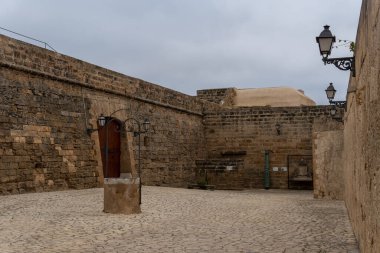 General, İspanya 'nın San Carlos, Palma de Mallorca askeri müzesine bakın.