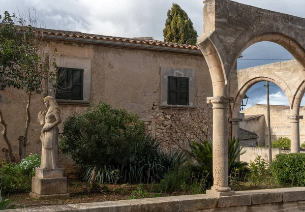 Petra Spain January 2022 Sculpture Made Stone Symbolizing Mallorcan Pagesa — Fotografia de Stock