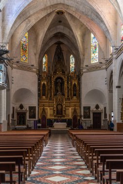 Felanitx, İspanya; 11 Mart 2022: İspanya 'nın Felanitx kentindeki Sant Miquel kilisesinin içinde