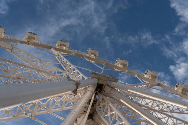 İspanya 'nın Palma de Mallorca kentindeki Fira del Ram' da bulutlu bir öğleden sonra