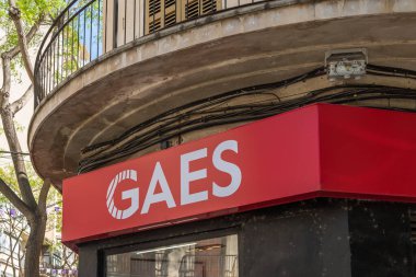 Manacor, İspanya; 14 Mayıs 2022: İspanya 'nın Manacor kentindeki Gaes İşitme Kurumu' nun ana cephesi