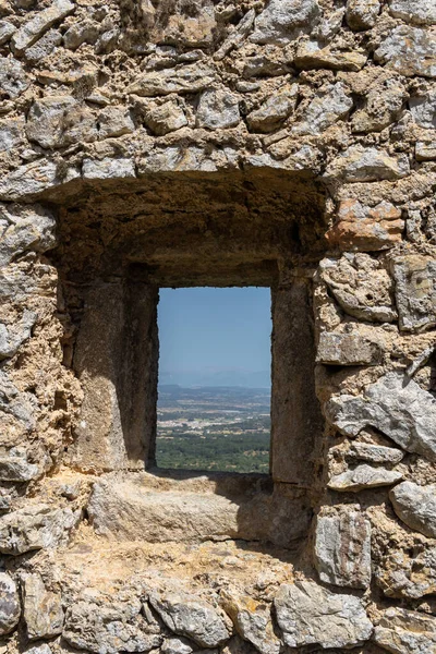 İspanya 'nın Felanitx kentindeki Castell de Santueri harabeleri.
