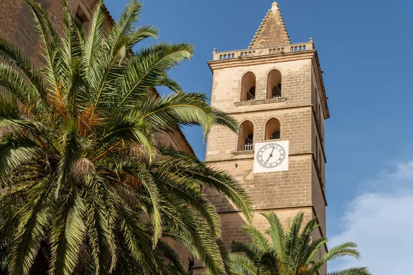 Klocktorn Med Klocka Församlingskyrkan Mallorca Staden Porreres Spanien — Stockfoto