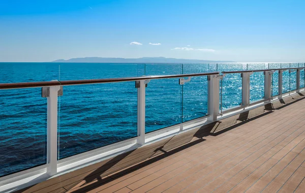 Promenade Deck Railing Cruise Ship — стоковое фото