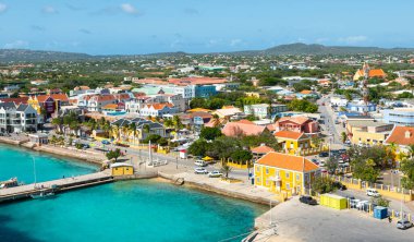 Kralendijk, Bonaire Adası, Karayip Hollanda 'nın başkenti ve limanı.