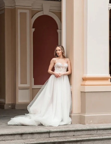 Beauty Fashion Braut Posiert Schöne Braut Porträt Hochzeit Make Und — Stockfoto
