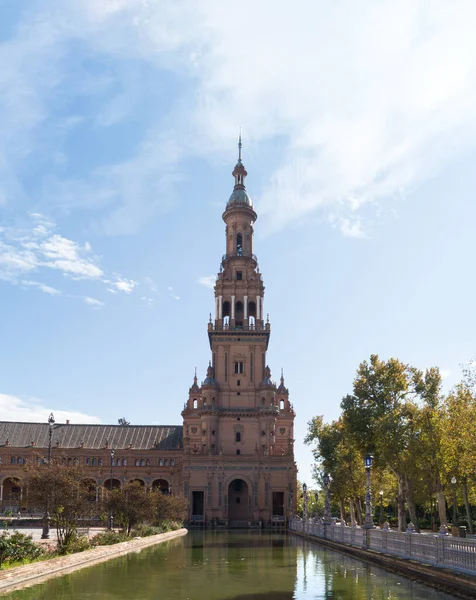 South Tower Plaza Espaa Seville Andalusia Spain Pond Greenish Water — ストック写真