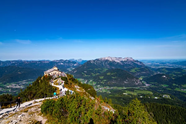 Kehlsteinhaus - Kartallar Yuvası - Dağın tepesinde Kehlstein 'in ünlü yapısı