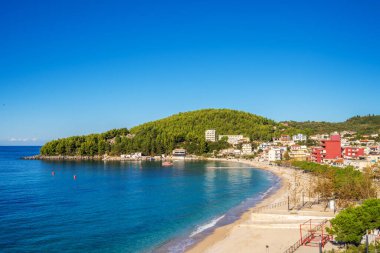 Arnavutluk 'un güneyindeki sahil kenti Dhermi