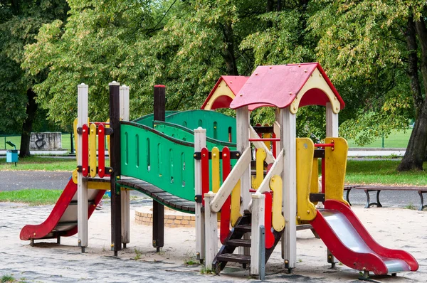 Kinderspielplatz Sommer — Stockfoto