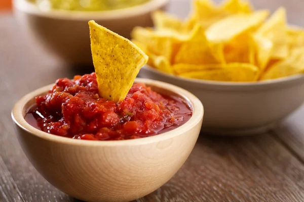 Tortilla Chips Mártással — Stock Fotó