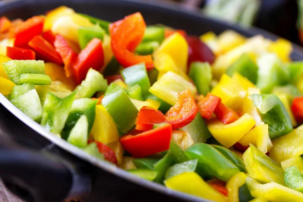 Mixed Colored Peppers Aubergines Pan Fried — Stock Photo, Image