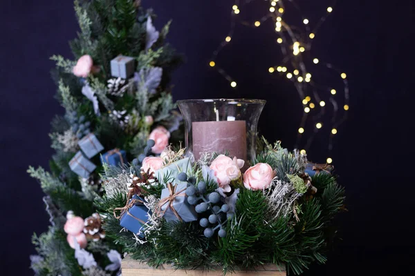 Couronne Bleue Traditionnelle Noël Sur Fond Sombre — Photo