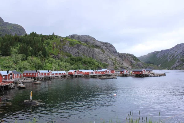 Maisons Bois Sur Fond Des Montagnes Nusfjord — Photo