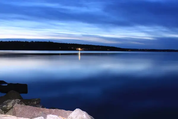 Blauer Himmel Morgengrauen Über Dem Wasser Lysaker — Stockfoto