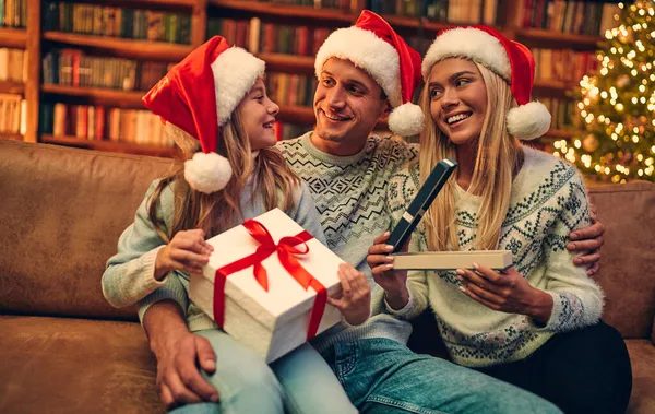 God Jul Och Gott Nytt Lycklig Familj Väntar Nyår Jultomten — Stockfoto