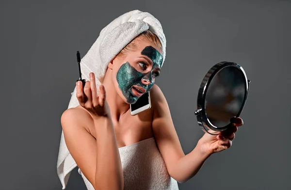 Surprised Girl Peel Mask Her Face Talking Phone Photo Young — Stock Photo, Image