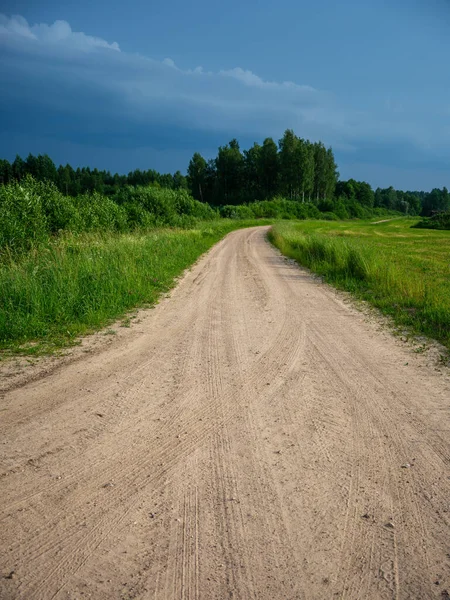 Gravel Country Road Summer Green Fields Sunny Day — Stock Photo, Image
