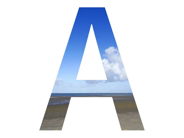 Літера Алфавіту Зроблена Пляжу Моря Синього Неба Північного Моря Нідерландів — стокове фото